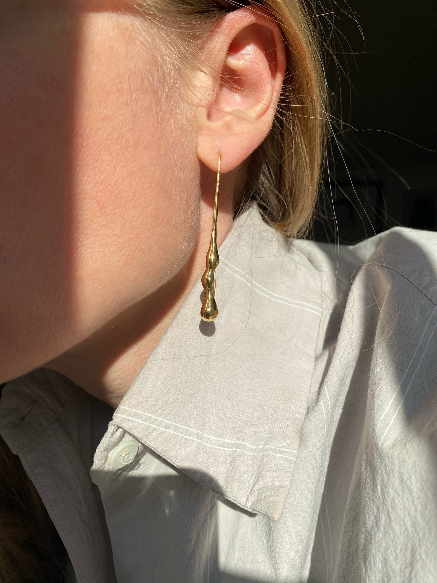 THICK TEARDROP · EARRING · SILVER