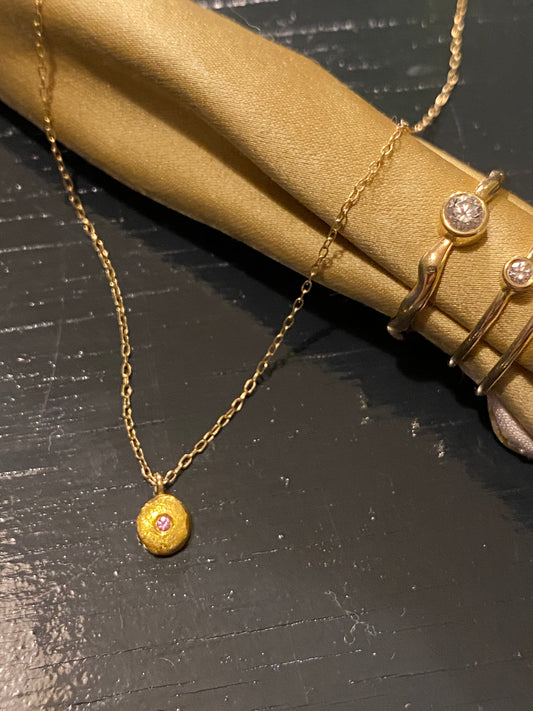 24 KT WITH PINK SAPPHIRE